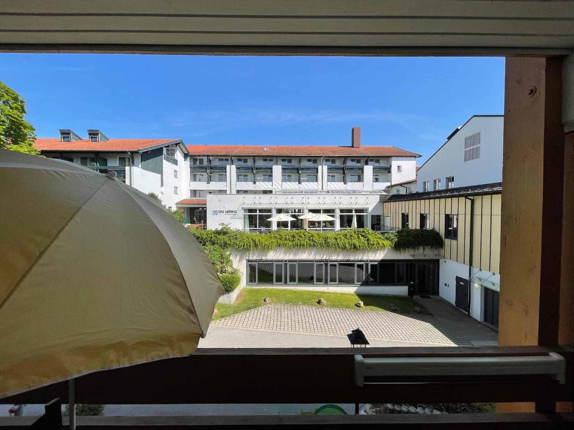 Appartement Am Brunnenplatzl Mit Bademantelzugang Bad Griesbach  Exteriör bild